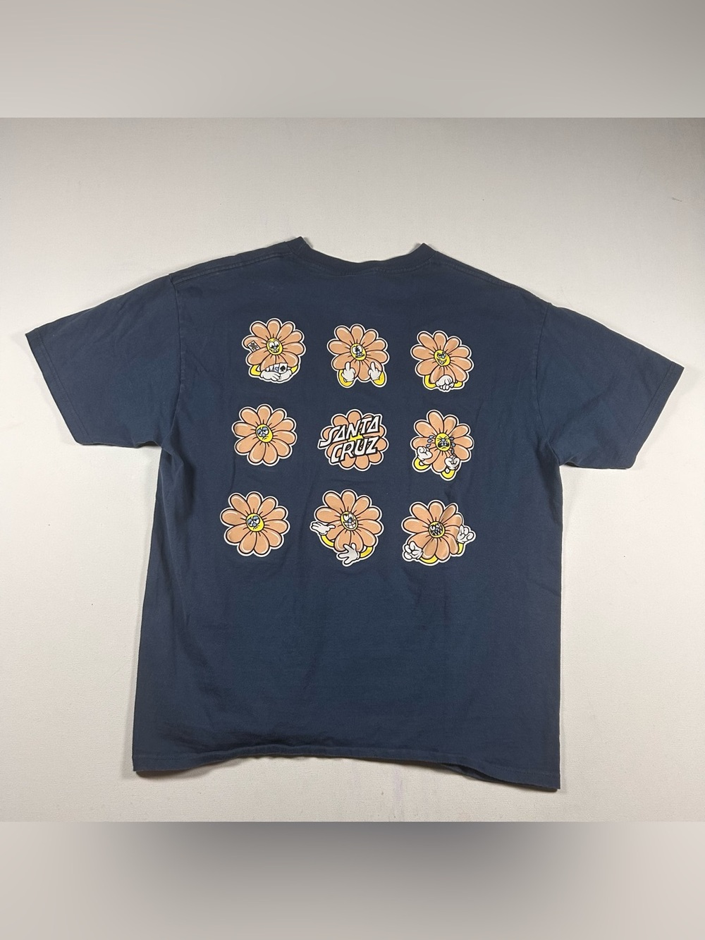 Santa Cruz Skateboards Delfino Wild Flower Shirt Mens Large Funny Humor Sold Out